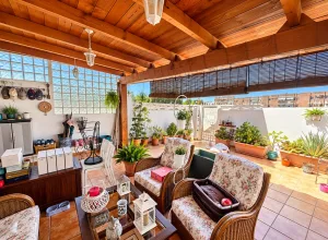 Fotografia del inmueble ADOSADO DE 144 m² CON AMPLIA BUHARDILLA Y TERRAZA EN PUERTO SAGUNTO