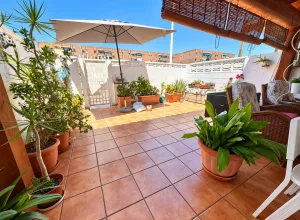 Fotografia del inmueble ADOSADO DE 144 m² CON AMPLIA BUHARDILLA Y TERRAZA EN PUERTO SAGUNTO