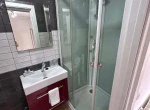 Fotografia del inmueble EDIFICIO EN VENTA EN EL CORAZÓN HISTÓRICO DE LEÓN – NEGOCIO EN FUNCIONAMIENTO